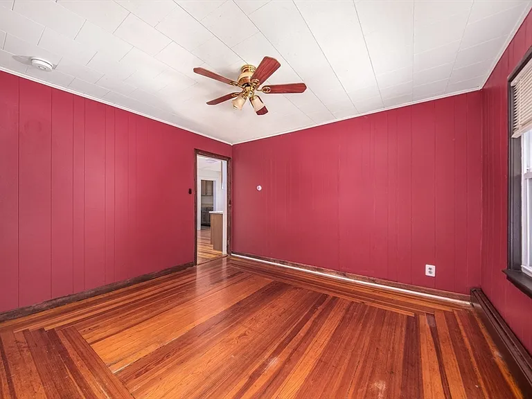 51 Rosemont St #2 — Photo 6