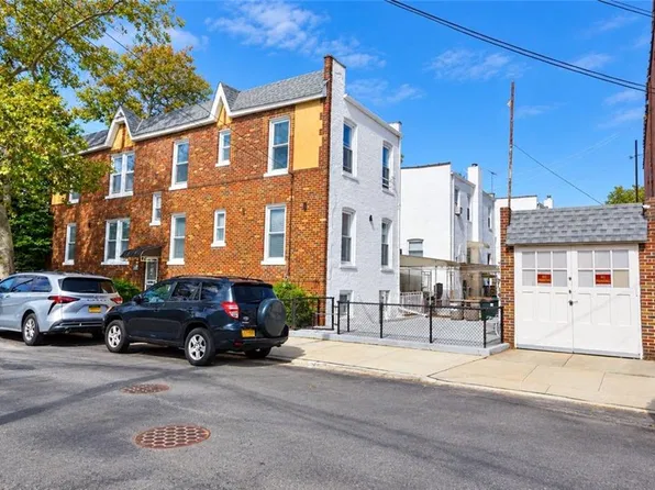 77 Stryker St, Brooklyn, NY 11223