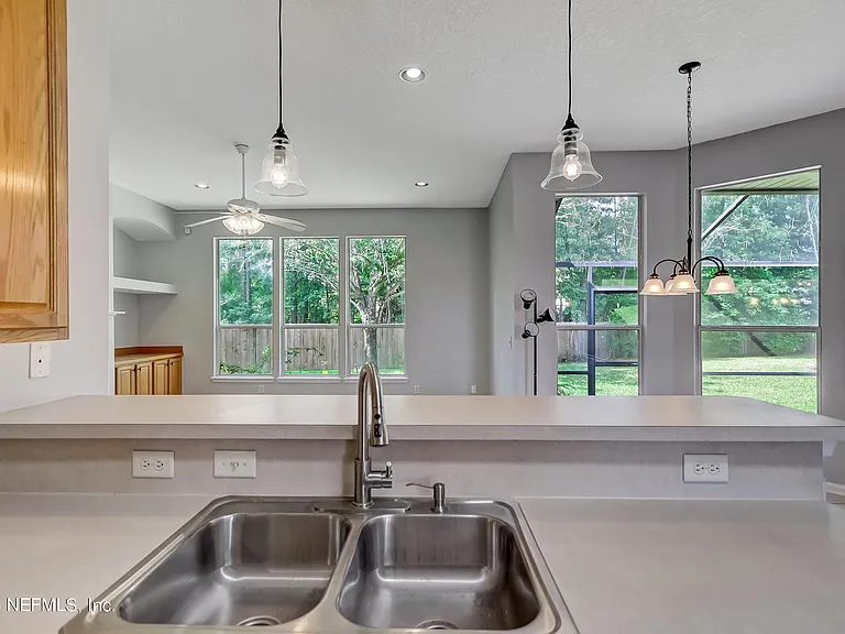 12197 Ripken Cir N — Photo 19
