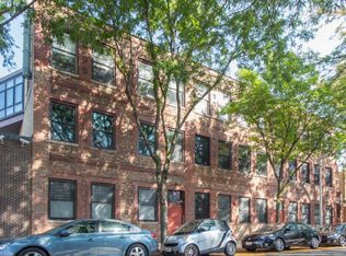 1776 W Winnemac Ave APT 202, Chicago, IL 60640