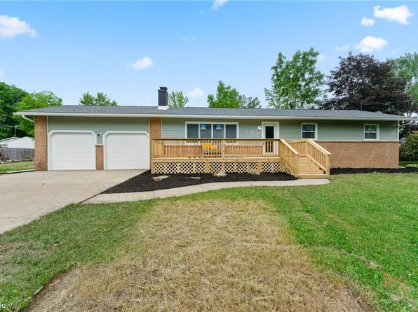 4967 Bate St, Newton Falls, OH 44444