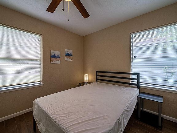 5th image of 2202 Basket St #12768020