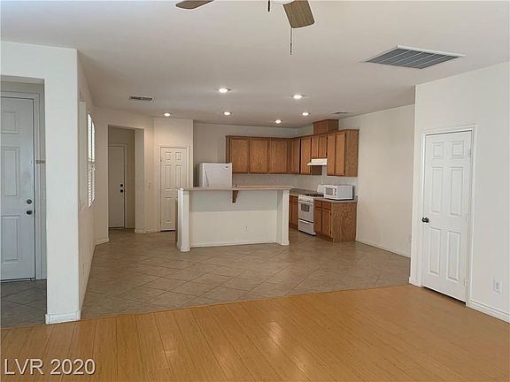 4th image of 6255 W Arby Ave Unit 272