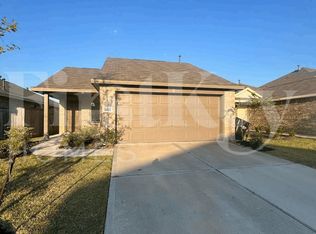9202 Burnet Fields Dr, Baytown, TX 77521