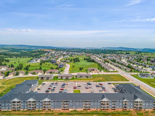 Red Rock Apartments