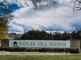 585 High Sierra Drive, Exeter, CA 93221