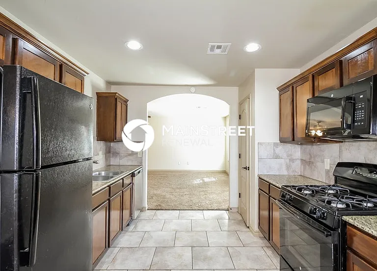417 Pearl St — Photo 4