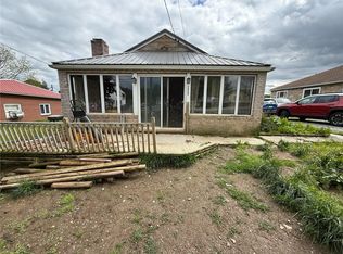 1453 Pitt St, Jennerstown, PA 15547