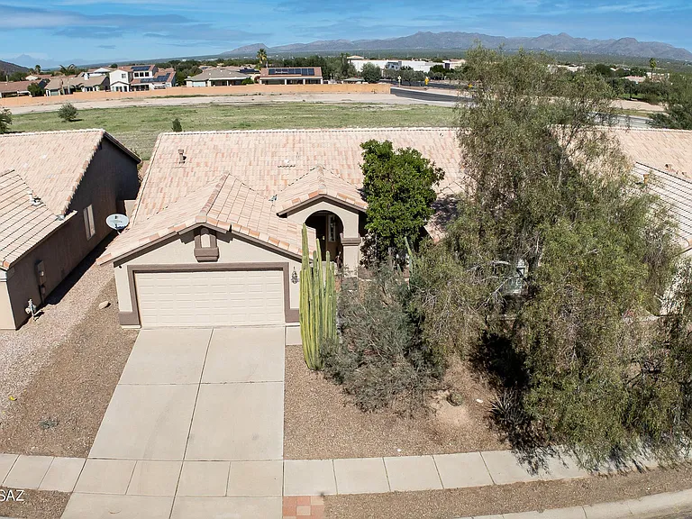 7620 W Running Bear Dr — Photo 2