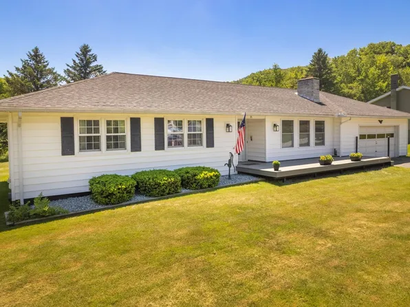 95 Tower Lane, West Rutland, VT 05777