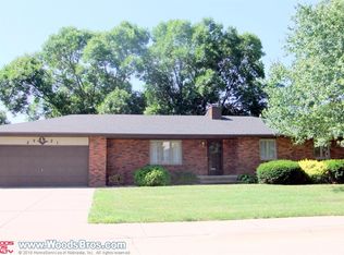 2321 Grant St, Beatrice, NE 68310