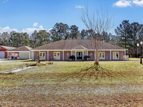 20419 Robinson Rd, Gulfport, MS 39503
