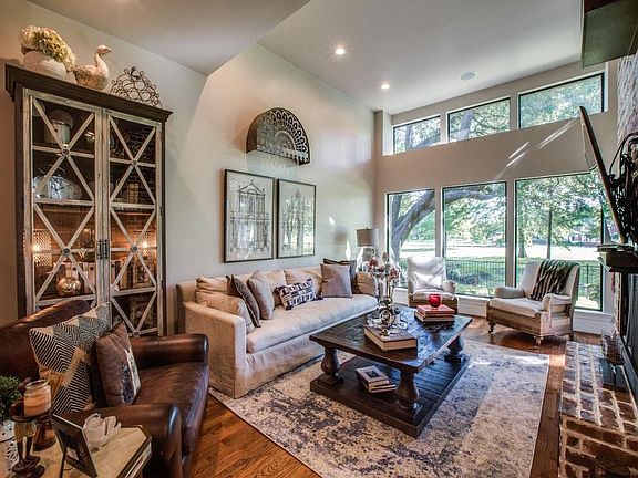 4th image of 5068 Westgrove Dr