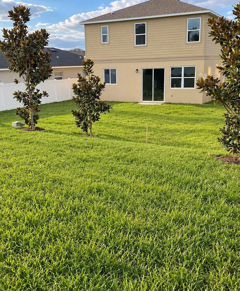 3 bed, 2.0 bath, 1511 sqft, $2,100 — Photo 4