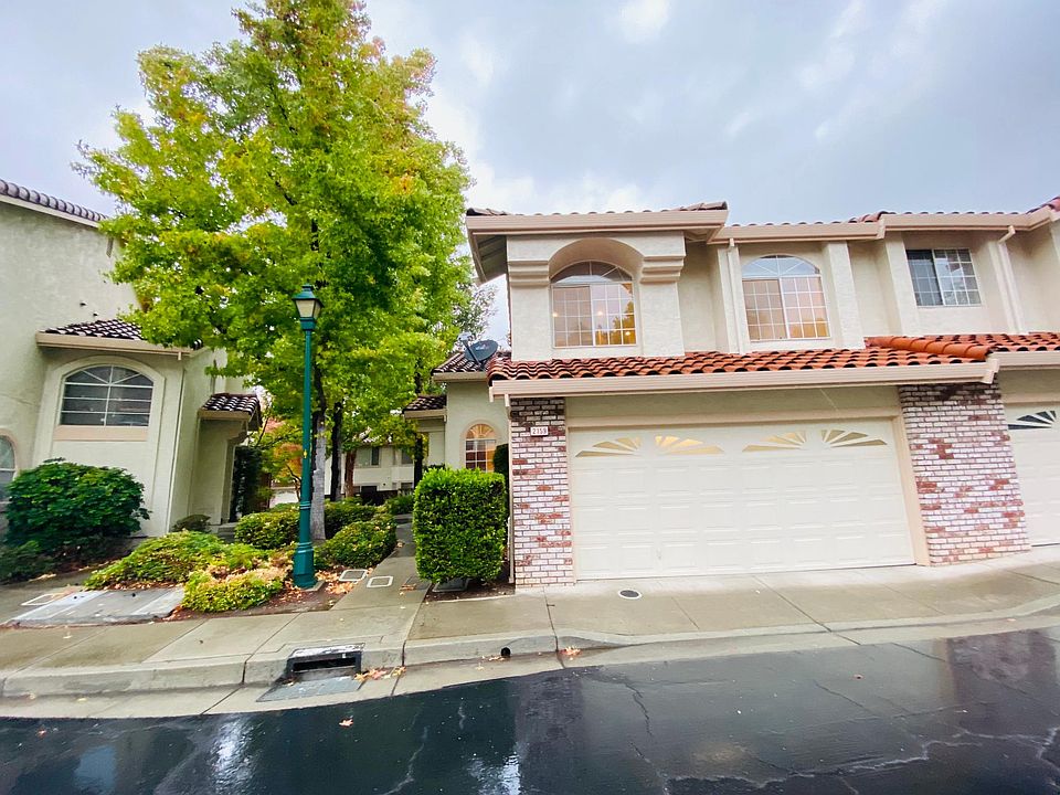 1st image of 2159 Calle Vista Verde