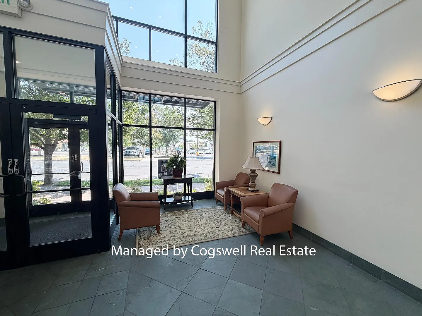 5005 N Edgewood Dr - 202 Edgewood — Photo 2