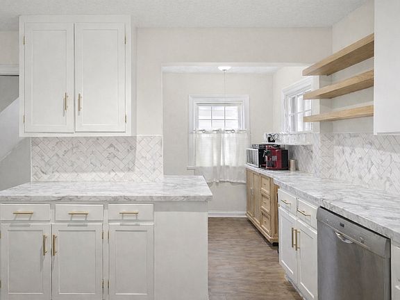 4th image of 2320 Allison Rd