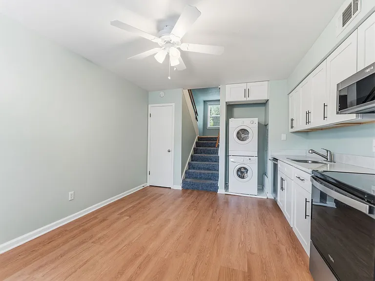 4233 La Sorrento Ct — Photo 6