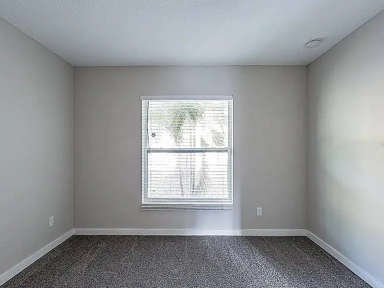 2820 S Shade Ave — Photo 6