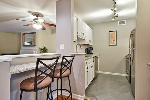 Sold by RE/MAX Gold Coast Realty | media 4