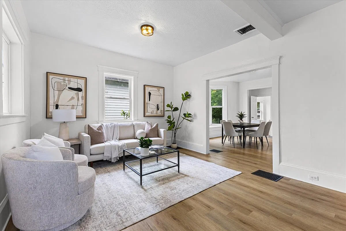 3 bed, 1.5 bath, 1553 sqft, $1,600 — Photo 2
