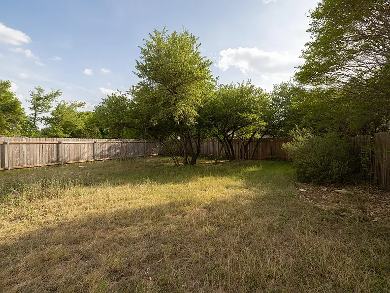 3410 Flowstone Ln — Photo 28
