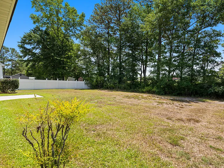 4697 Cockatoo Dr — Photo 34