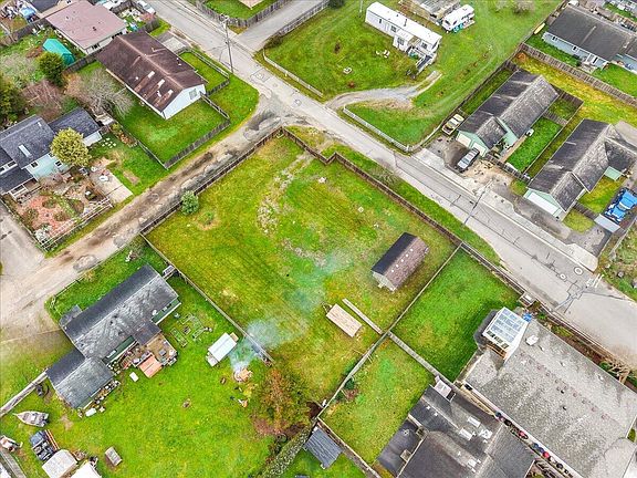 2nd image of 1266 Perini Rd