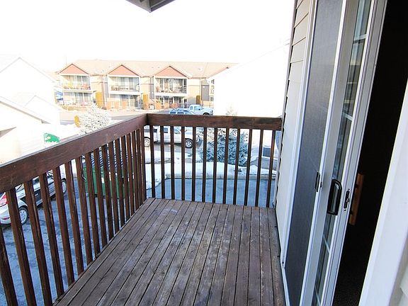 5th image of 1013 C N Baker Ave