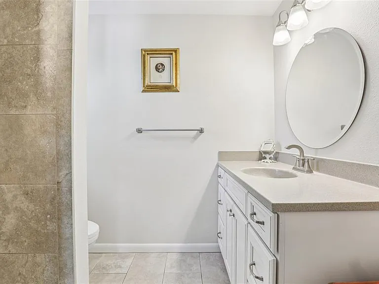 8083 Bayhaven Dr — Photo 24