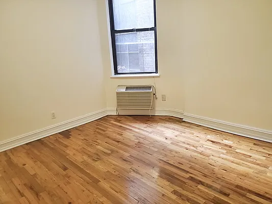 Rented by Corcoran | media 2