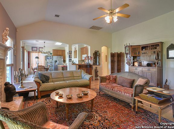 5th image of 10007 Terrace Park
