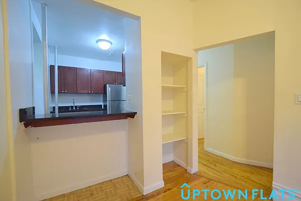 Rented by Uptown Flats LLC | media 3