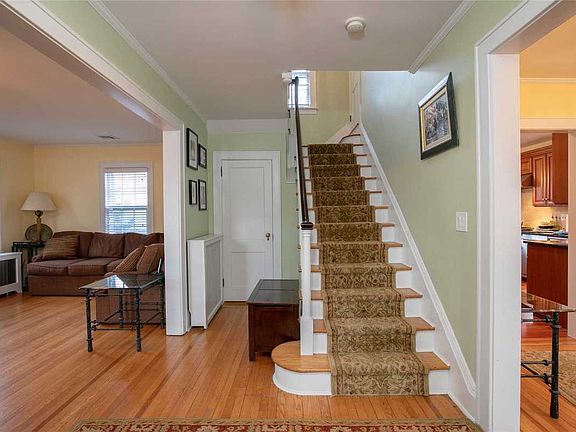 3rd image of 113 Grosvenor St