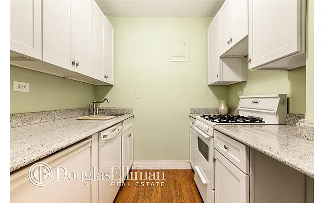 Sold by Douglas Elliman | media 13