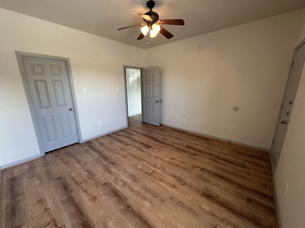 920 McCall Ave #5