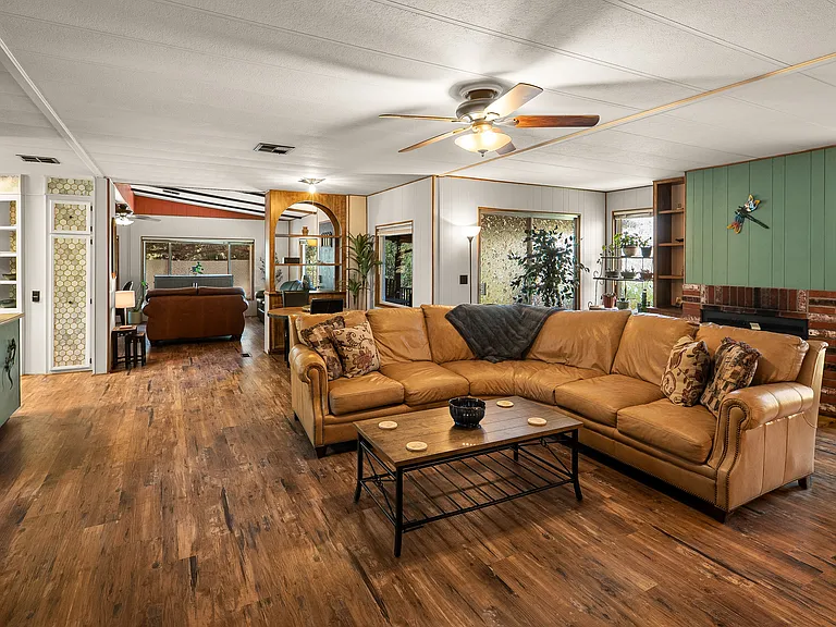 155 Stardust Ln — Photo 36