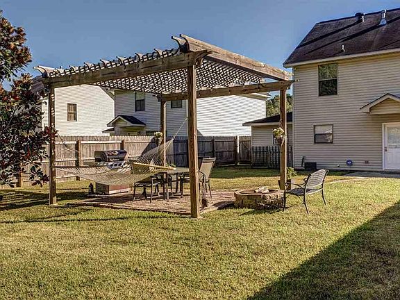 3rd image of 26403 Millstone Dr