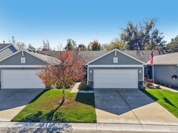123 Sedum, Howell, MI 48843