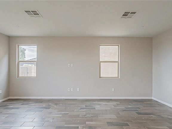 4th image of 6352 Kingery Peak Ave