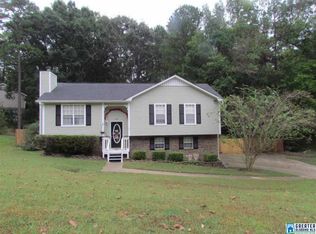 3400 Cedarbrook Cir, Trussville, AL 35173