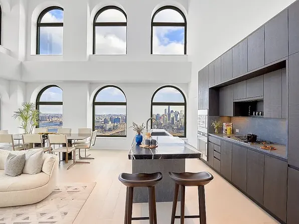 130 William Street 50A image 3 of 20