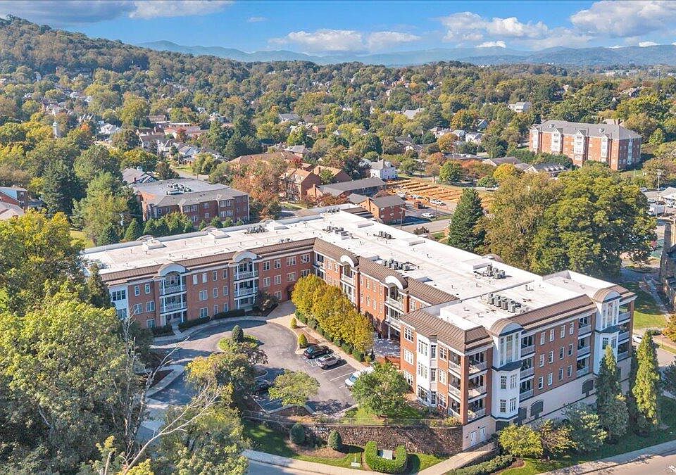 1st image of 2125 Yellow Mountain Rd APT 209