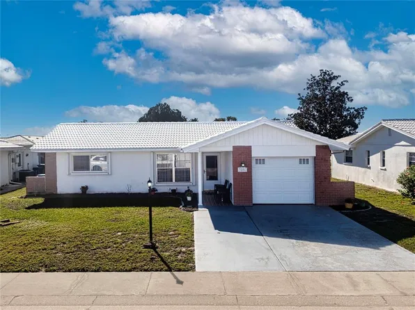 3806 CHINABERRY ROAD, BRADENTON, FL 34208