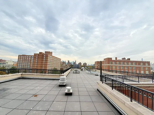 Rented by Astoria Realty | media 12