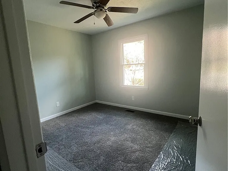 1215 Patrick Dr — Photo 23