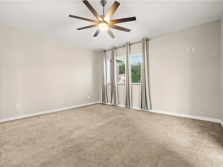 17579 Cherry Ridge Ln — Photo 7
