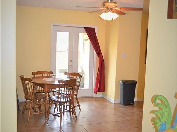 4th image of 123 E 26th Pl