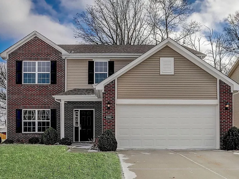 8961 Ingram Ln — Photo 1
