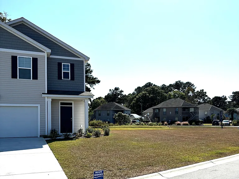 100 Kelsey Ct — Photo 2